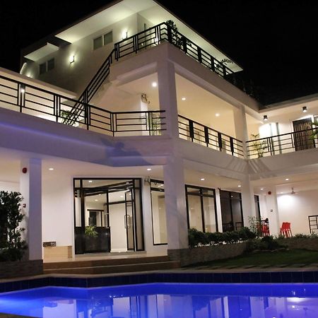 Davao City Be-Ing Suites מראה חיצוני תמונה